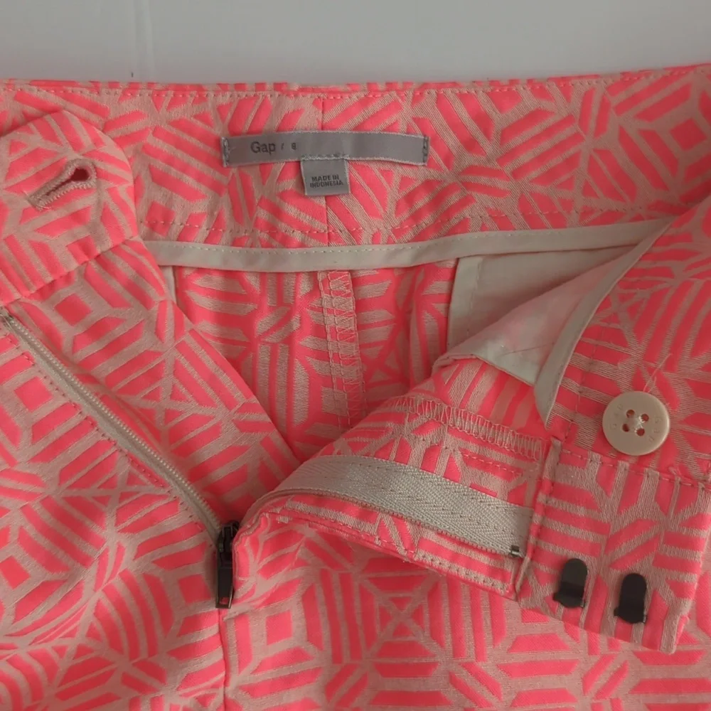 GAP Neon Coral Pink Clean Front Jacquard Shorts size 8